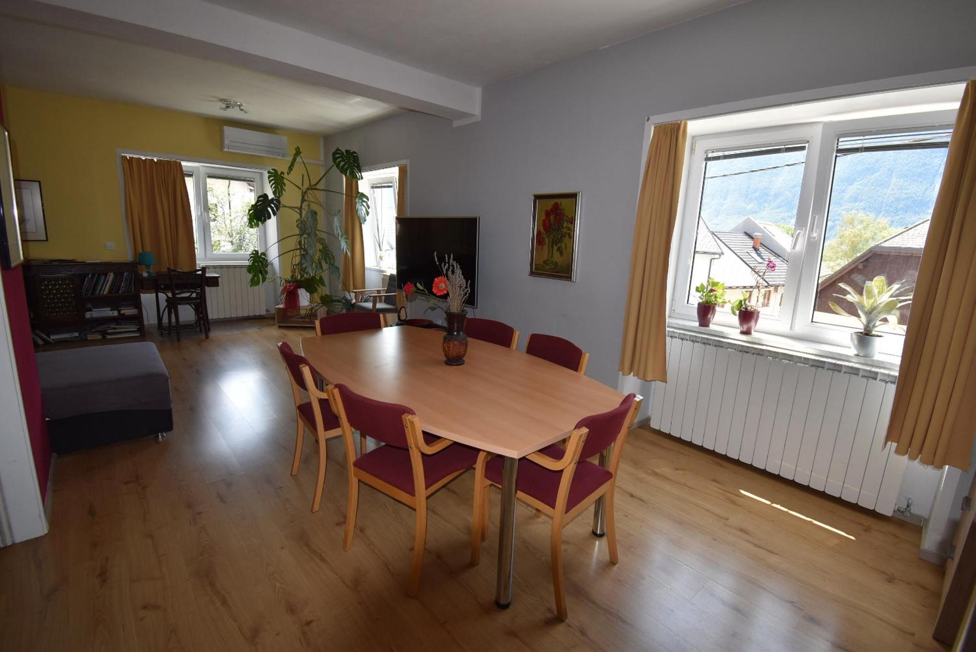 Apartments Free Alps, Massage & Wine Bovec Esterno foto