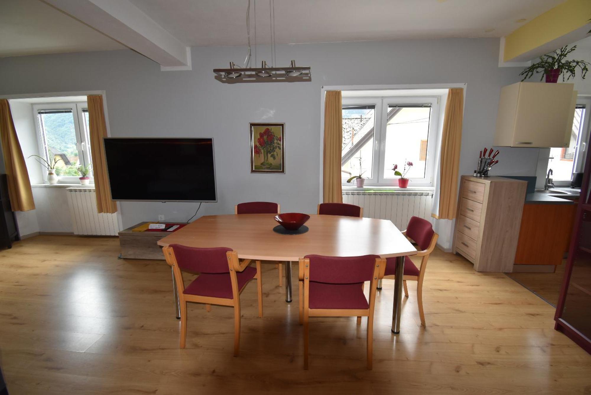 Apartments Free Alps, Massage & Wine Bovec Esterno foto